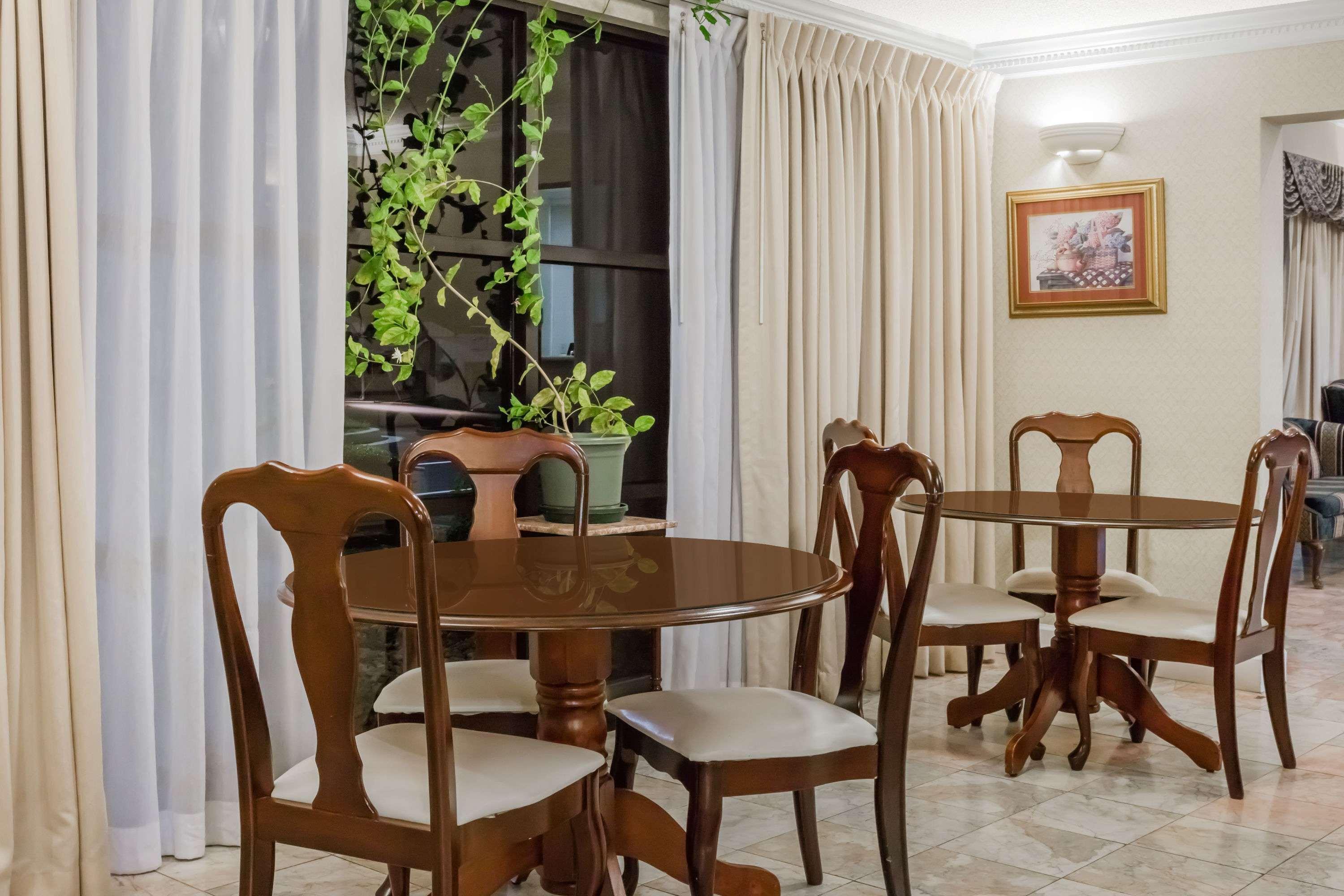 Days Inn - Oneonta Экстерьер фото